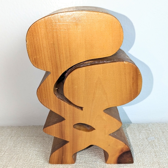 Unique Handmade Wooden Draw Tabletop Ornament with working draws - Picture 3 of 7